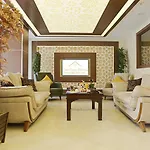 Royal Sweet Hotel